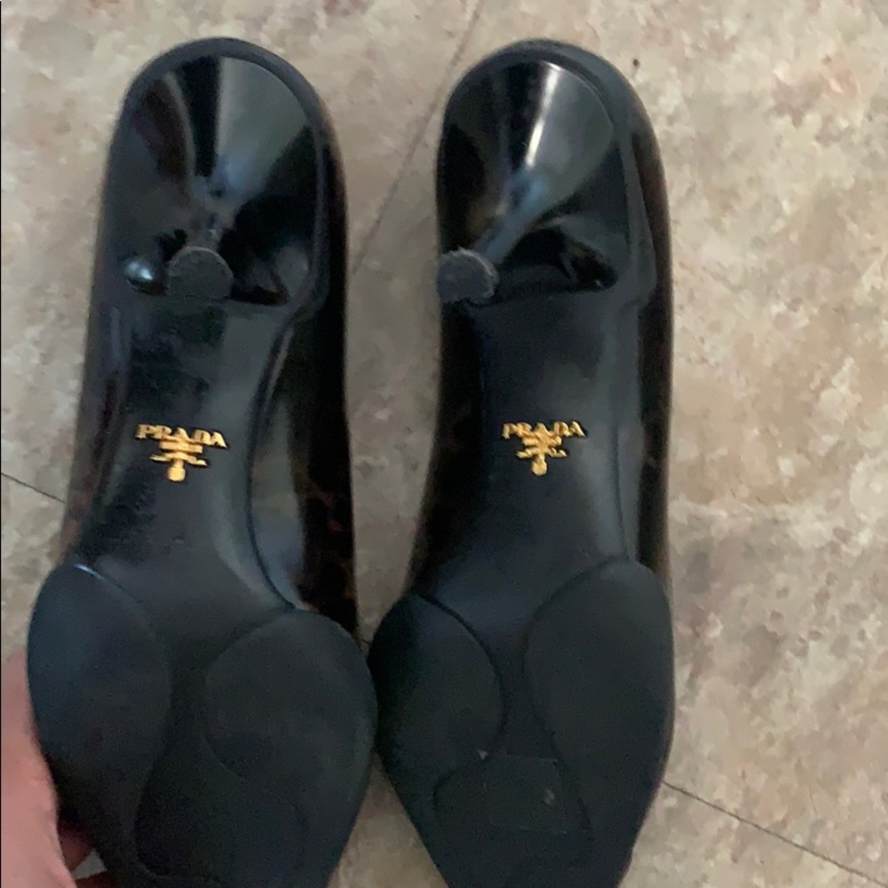 Prada pumps - Picture 3 of 3